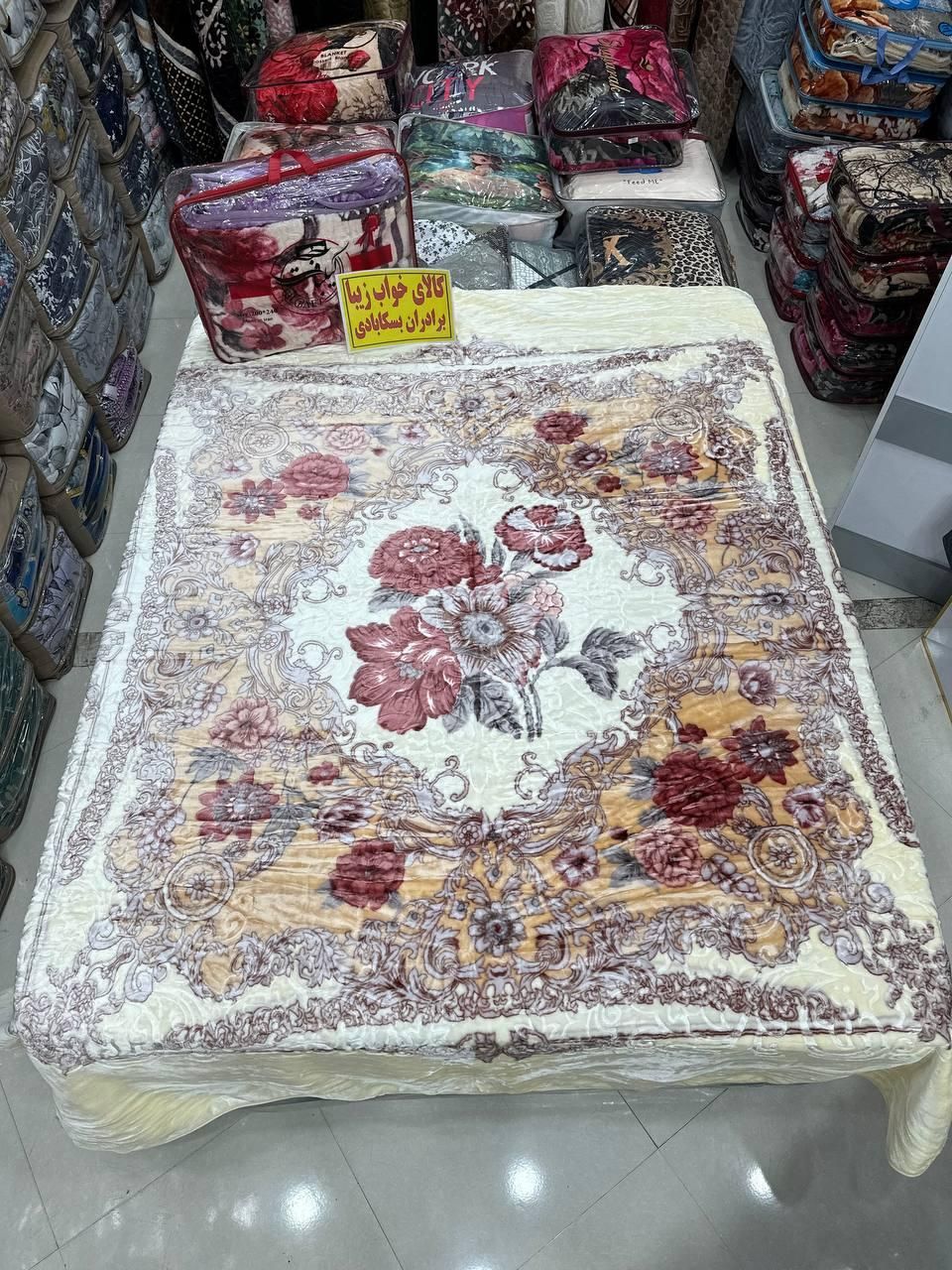 پتو دونفره دورو متفاوت سوپر سنگین|رختخواب، بالش، پتو|مشهد, عیدگاه|دیوار