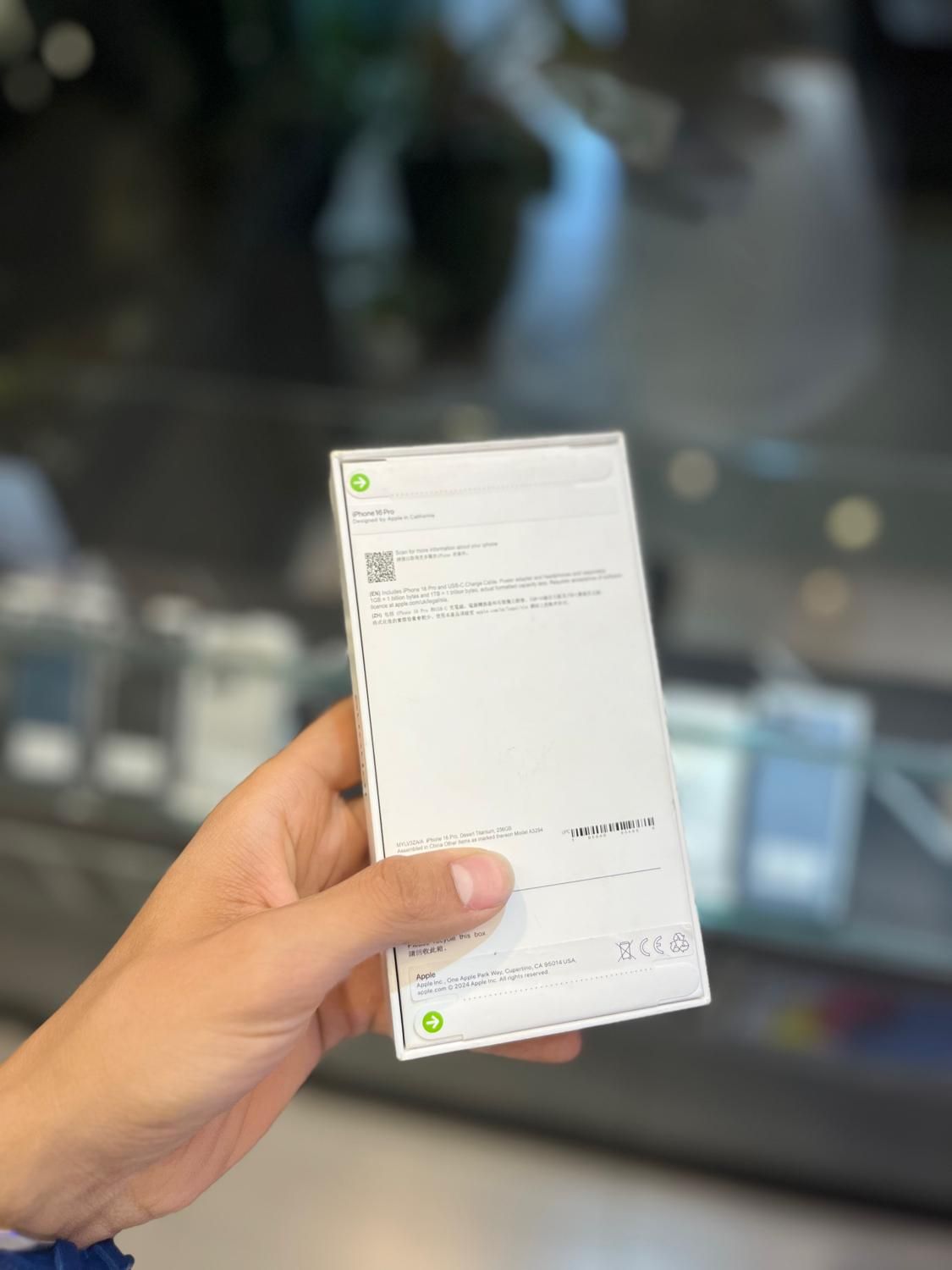 اپل iPhone 16 Pro با حافظهٔ ۲۵۶ گیگابایت آکبند|موبایل|مشهد, احمدآباد|دیوار