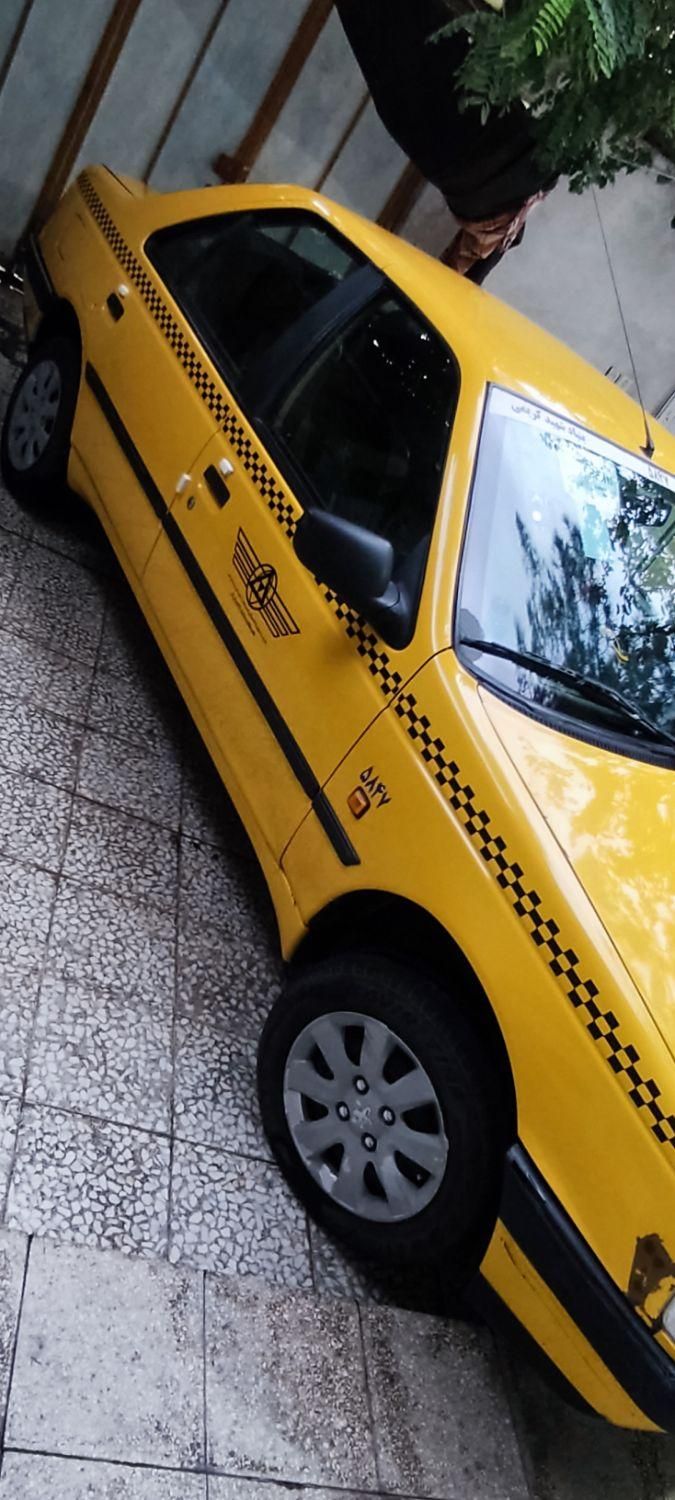 پژو 405 GLX - دوگانه سوز CNG، مدل ۱۴۰۱|خودرو سواری و وانت|قم, یزدان‌شهر|دیوار