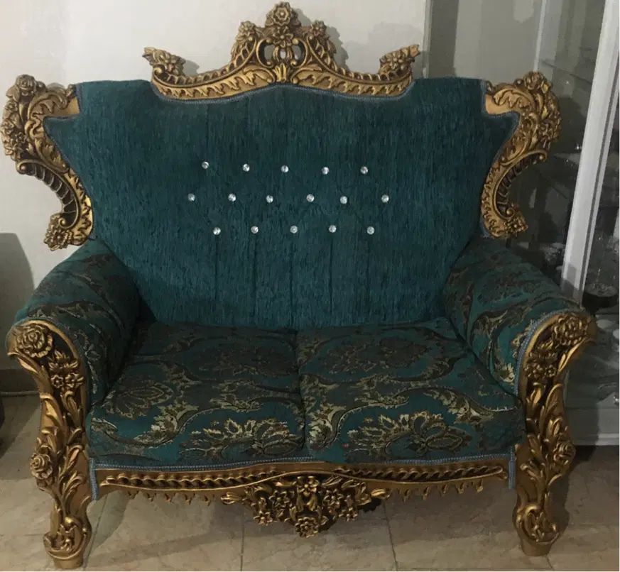مبل ۷ نفره سلطنتی|مبلمان خانگی و میز عسلی|کرج, شهرک اوج|دیوار