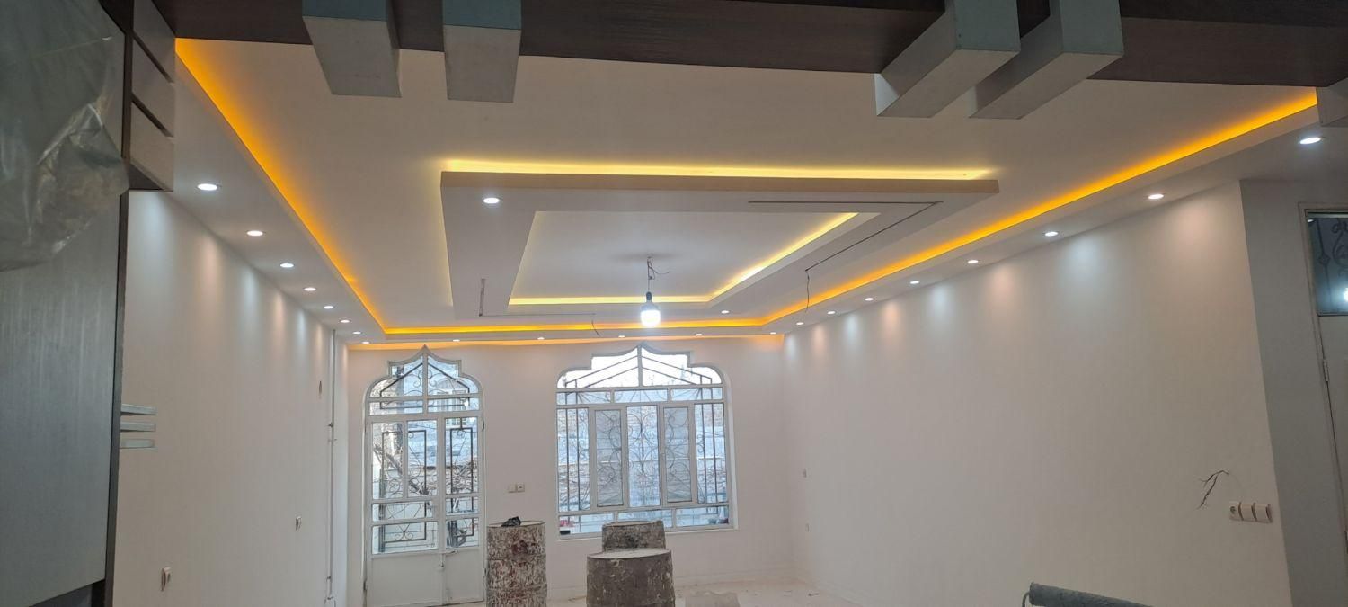 نقاشی ساختمان پذیرفته میشود بابیش از 20سال سابقه|خدمات پیشه و مهارت|بروجرد, |دیوار