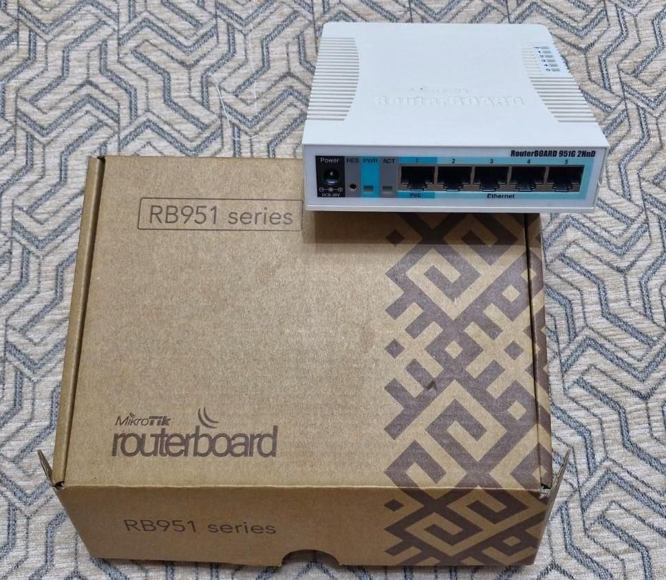 مودم روتر میکروتیک RB951G-2HnD|مودم و تجهیزات شبکه|ری, فیروزآبادی|دیوار