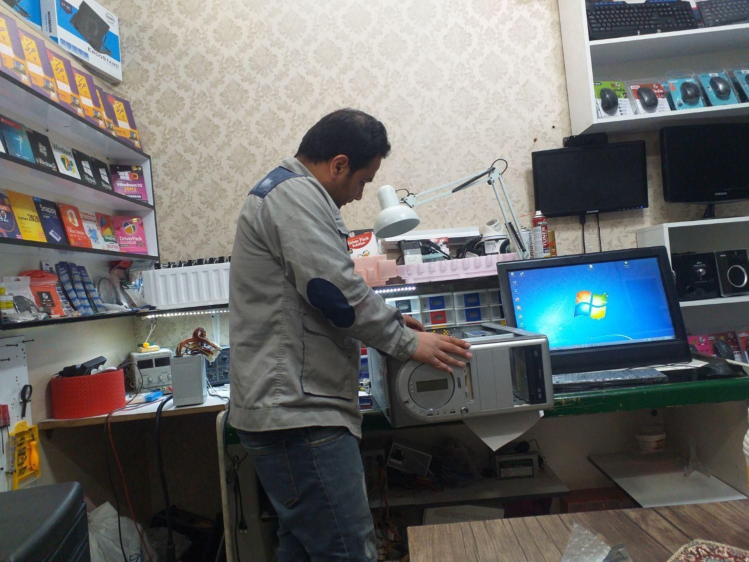 تعمیرات کامپیوتر و لپ تاپ در محل قیمت عالی|خدمات رایانه‌ای و موبایل|مشهد, امام خمینی|دیوار