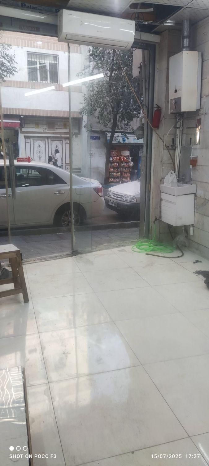 فروش۱۶مترمغازه بر خیابان خوش ملکیت وسرقفلی|فروش مغازه و غرفه|تهران, هفت چنار|دیوار