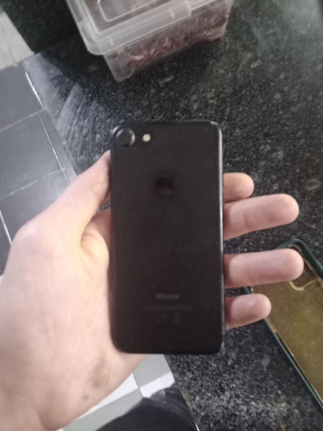 اپل iPhone 7 با حافظهٔ ۳۲ گیگابایت|موبایل|بوکان, |دیوار