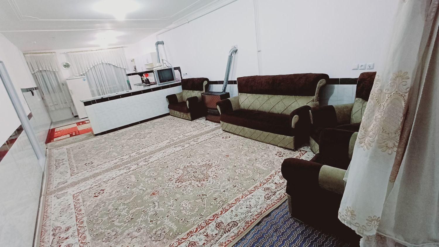 سوییت اجاره،سوئیت،(منزل اجاره) داخلبازار تمیز|اجارهٔ کوتاهمدت آپارتمان و سوئیت|بانه, |دیوار