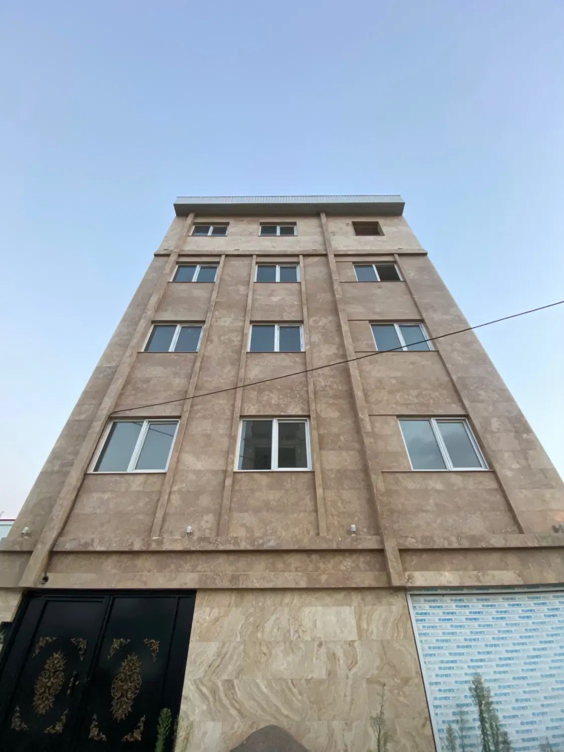 فروش واحد صفر کلید نخورده/۱۳۰ متری،۳ خواب/زعفرانیه|فروش آپارتمان|رشت, کوی غلام نیا|دیوار