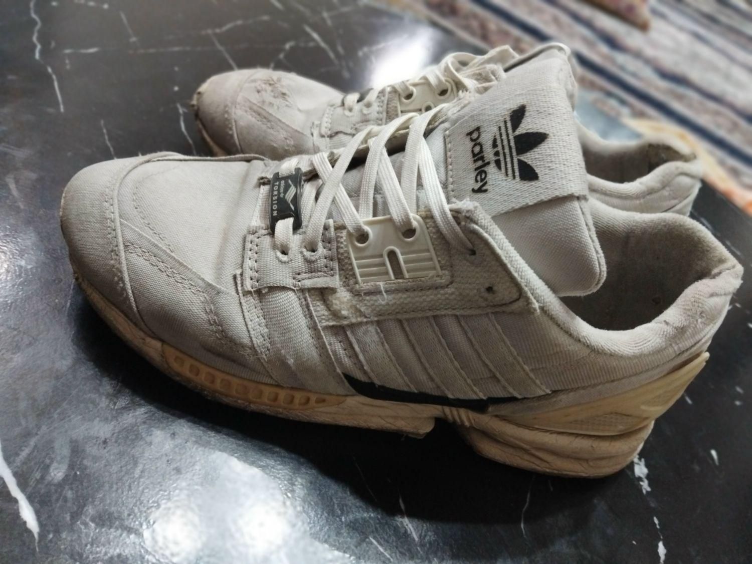 zx8000 پارلی سفید سایز 38.5|کیف، کفش، کمربند|تهران, شهرک رضویه|دیوار
