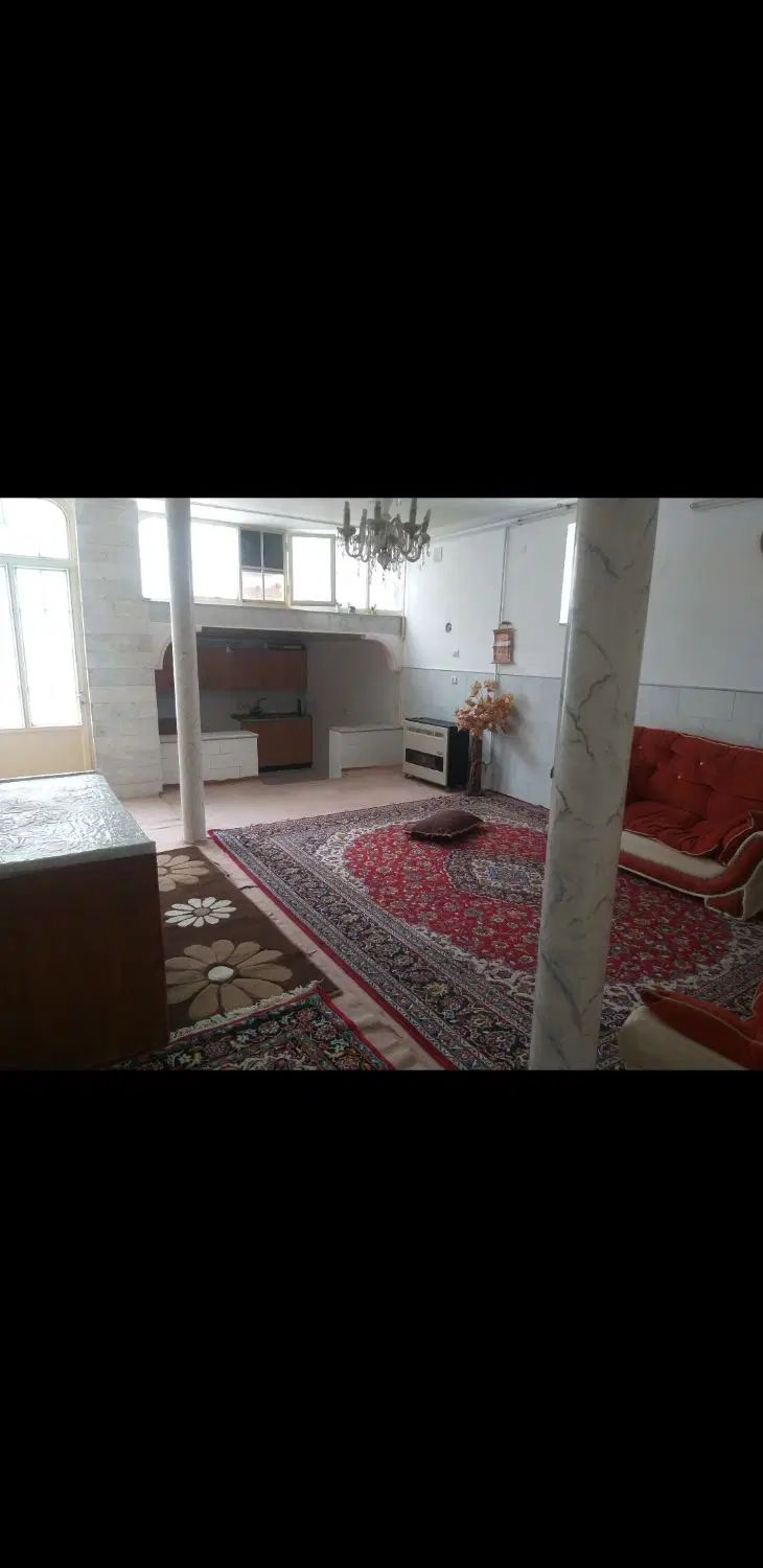 اجاره سوییت.قیمت مناسب.محله امن و ارام.جنب پارک.|اجارهٔ خانه و ویلا|کاشان, فاز ۱ ناجی آباد|دیوار