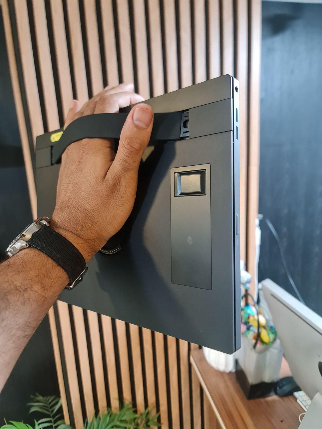 لپتاپ تبلتی hp بارکد خوان core i5 ram 8|رایانه همراه|شیراز, فرگاز|دیوار