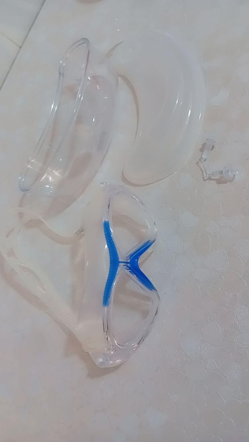 عینک استخر کاملا سالم ونو|غواصی و ورزشهای آبی|میانه, |دیوار