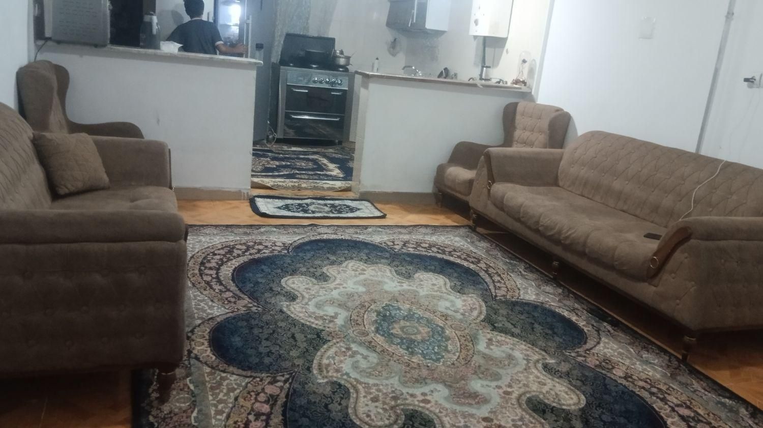 فروش آپارتمان ۶۰ متر ، خیابان اصلی|فروش آپارتمان|قرچک, |دیوار