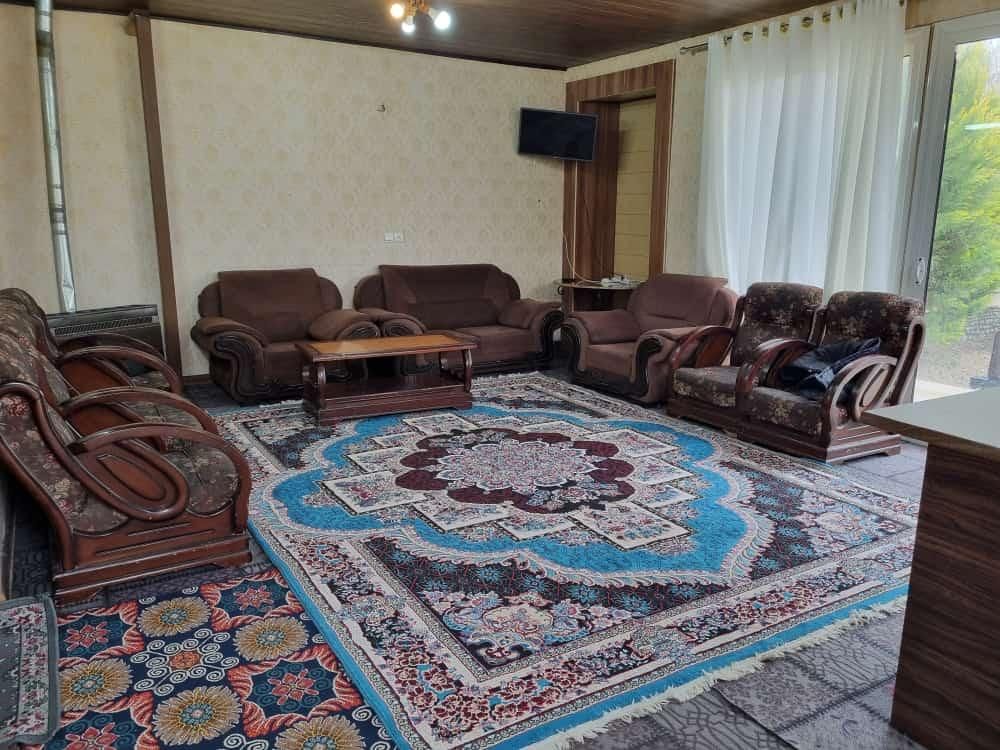 اجاره ویلا ساحلی باغبهادران ۷۰۰ متری|اجارهٔ کوتاه‌مدت ویلا و باغ|لنجان, |دیوار