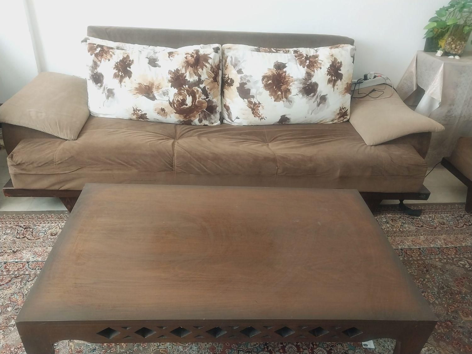 مبل هفت نفره تخت شو|مبلمان اداری|مشهد, هفت تیر (حافظ)|دیوار