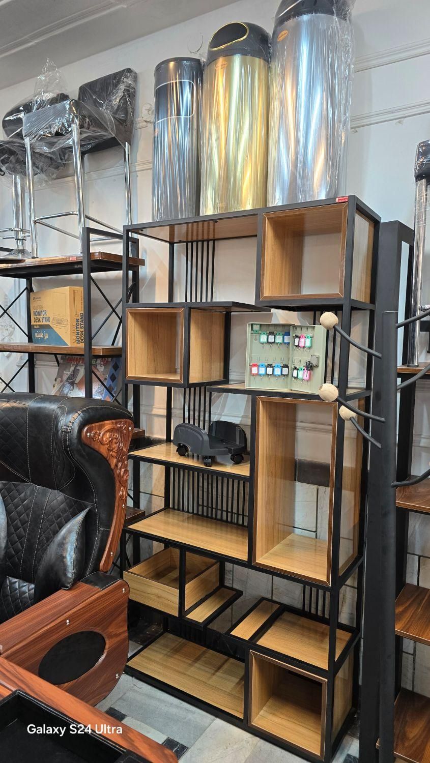 شلف پاروان کمد فلزی لباس صندلی گیمینگ سطل زباله|کتابخانه، شلف، قفسههای دیواری|مشهد, عبادی|دیوار