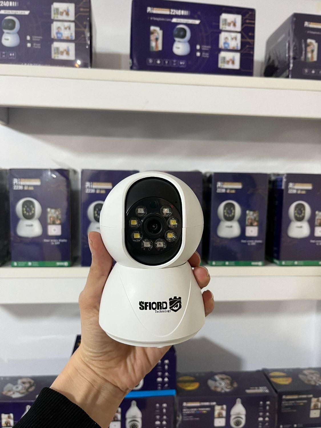 دوربین هوشمند بی سیم مدل z230 با دزدگیر و مکالمه|دوربین مداربسته|ابهر, |دیوار