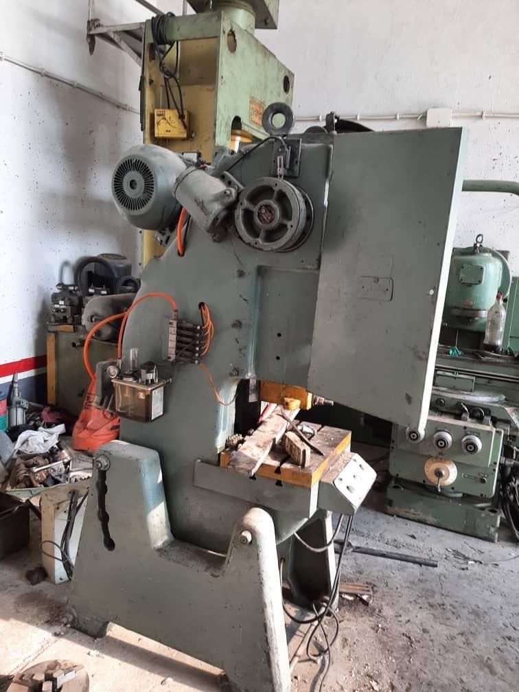 پرس ۲۵ تن روسی|ماشین‌آلات صنعتی|تهران, هفده شهریور|دیوار