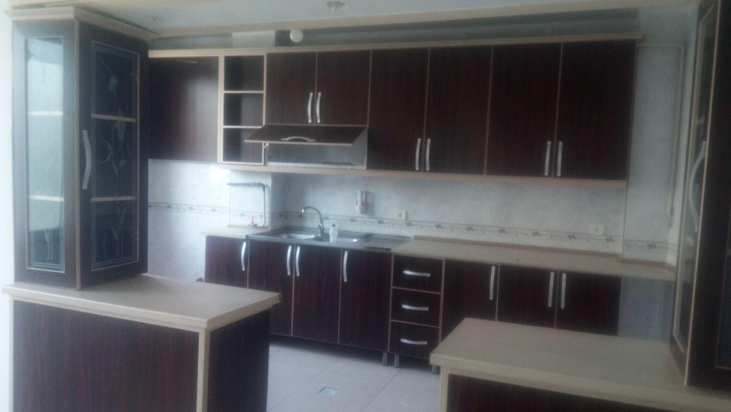 اجاره سوییت اپارتمان ۱۰۰ متری پارکینگ دار|اجارهٔ کوتاه‌مدت آپارتمان و سوئیت|قزوین, |دیوار