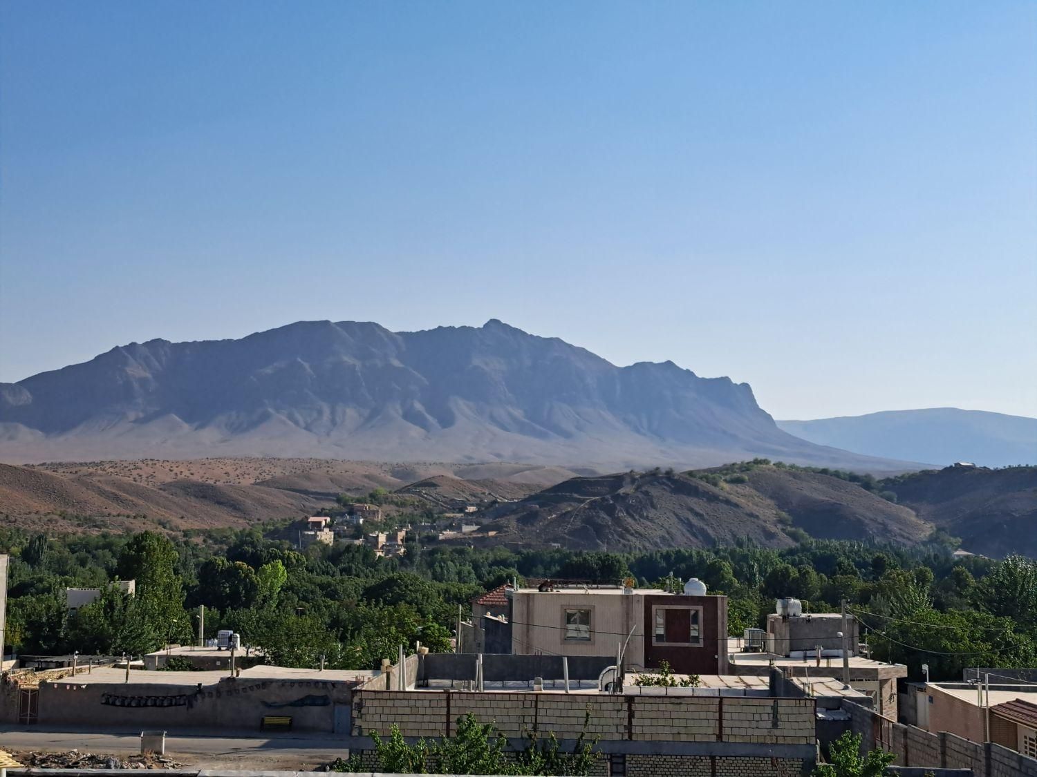 اجاره خانه ویلایی ۲۰۰ متری ابگرم باغبهادران|اجارهٔ خانه و ویلا|باغ بهادران, |دیوار