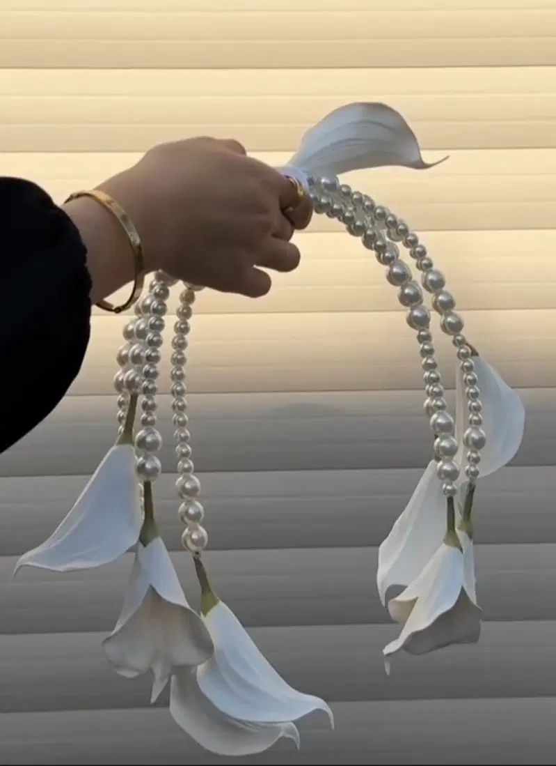 گل عروس عربی گل شیپوری بسیار زیبا و جذاب(با تخفیف)|گل مصنوعی|تهران, ازگل|دیوار