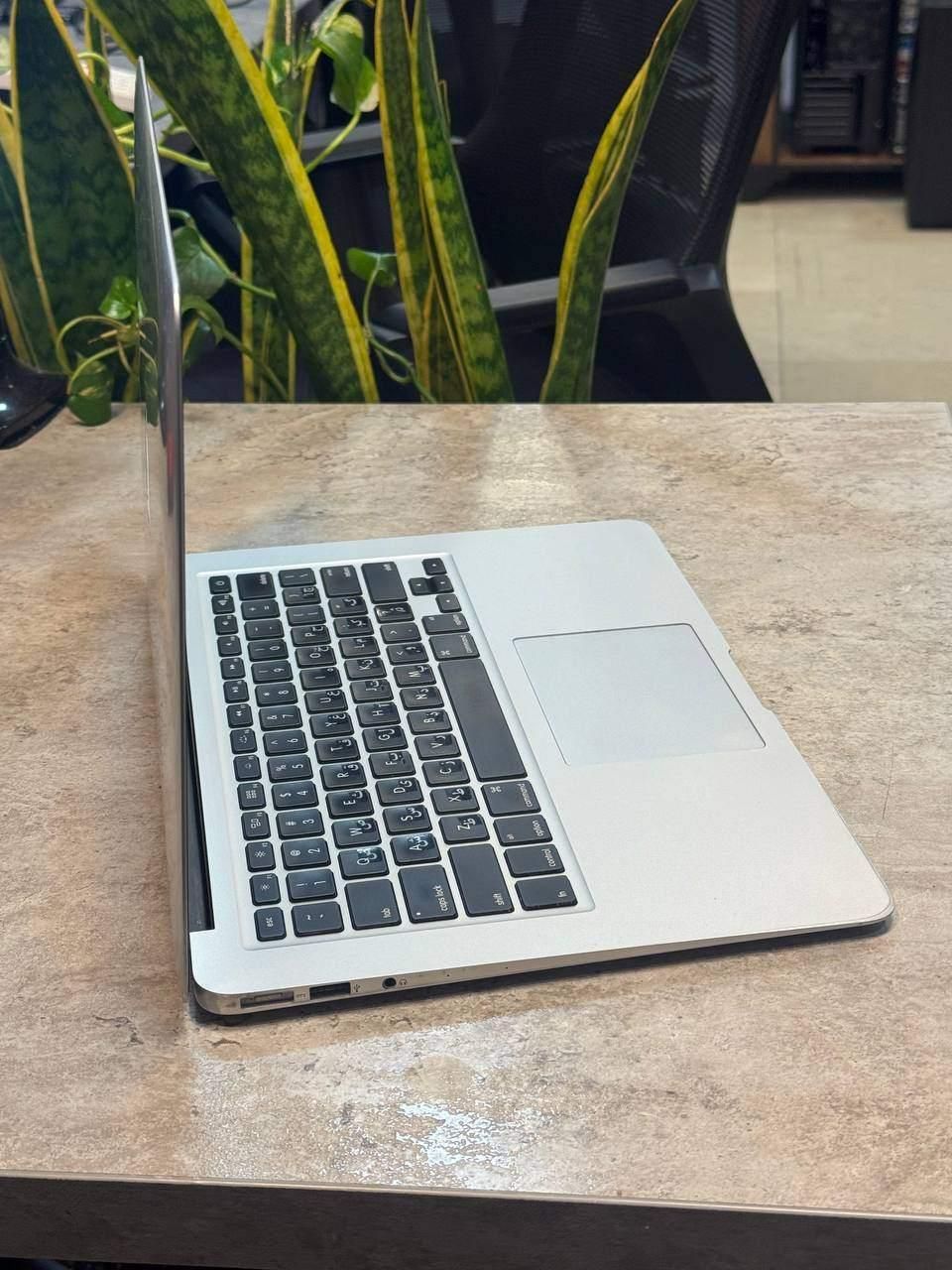 لپ تاپ اپل مدل مک بوک ایر A1466 MacBook AIR 2017|رایانه همراه|تهران, میدان ولیعصر|دیوار