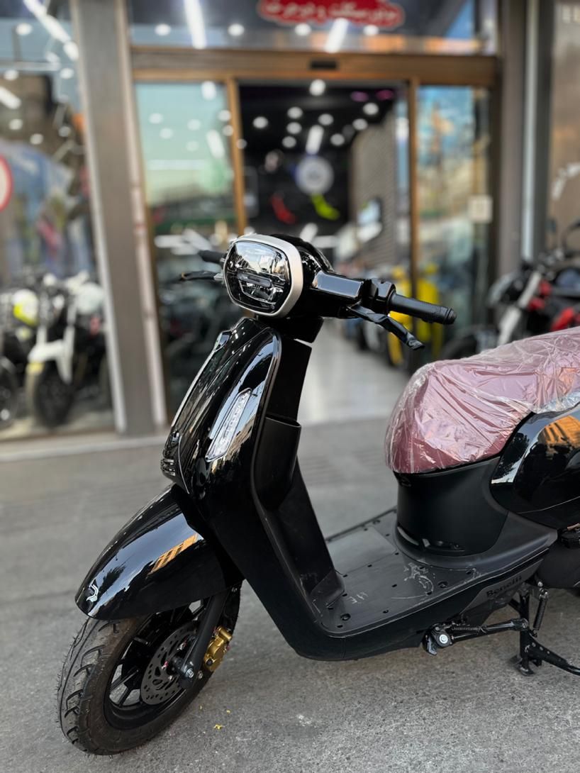موتور بنلی پانارئا۱۲۵ benelli panarea 125|موتورسیکلت|تهران, شکوفه|دیوار