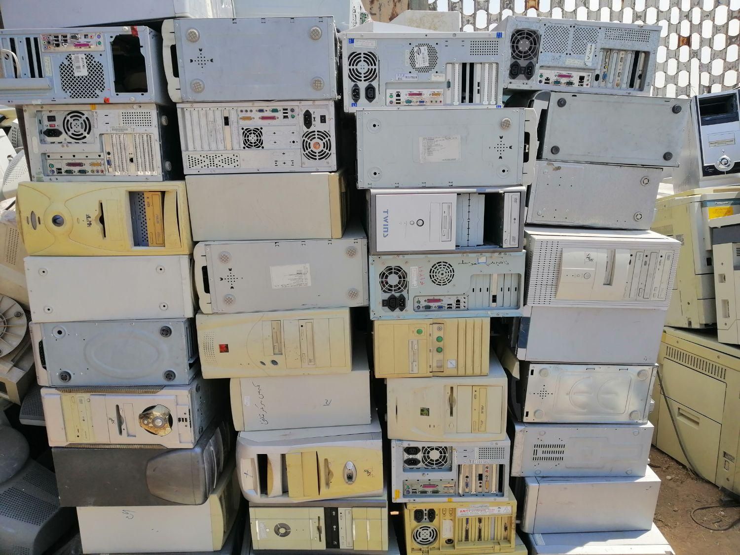 سیستم های قدیمی|قطعات و لوازم جانبی رایانه|شیراز, فضل‌آباد|دیوار