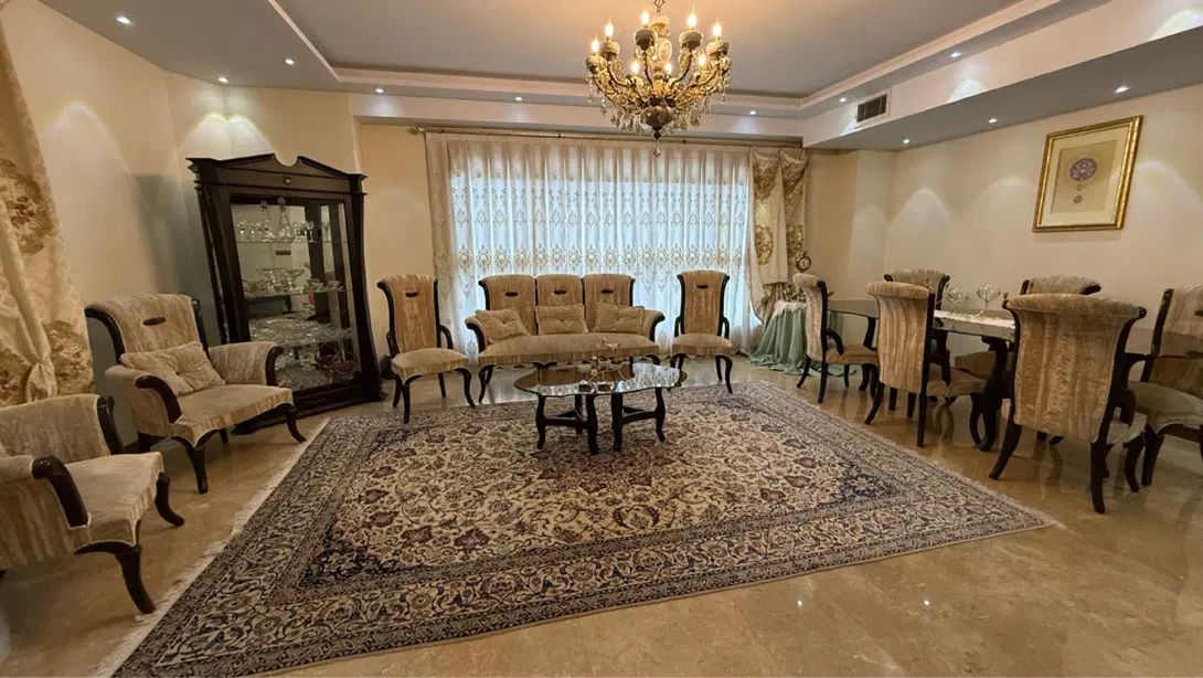 مبلمان نیم‌ست و میز ناهارخوری و بوفه|مبلمان خانگی و میز عسلی|تهران, درب دوم|دیوار