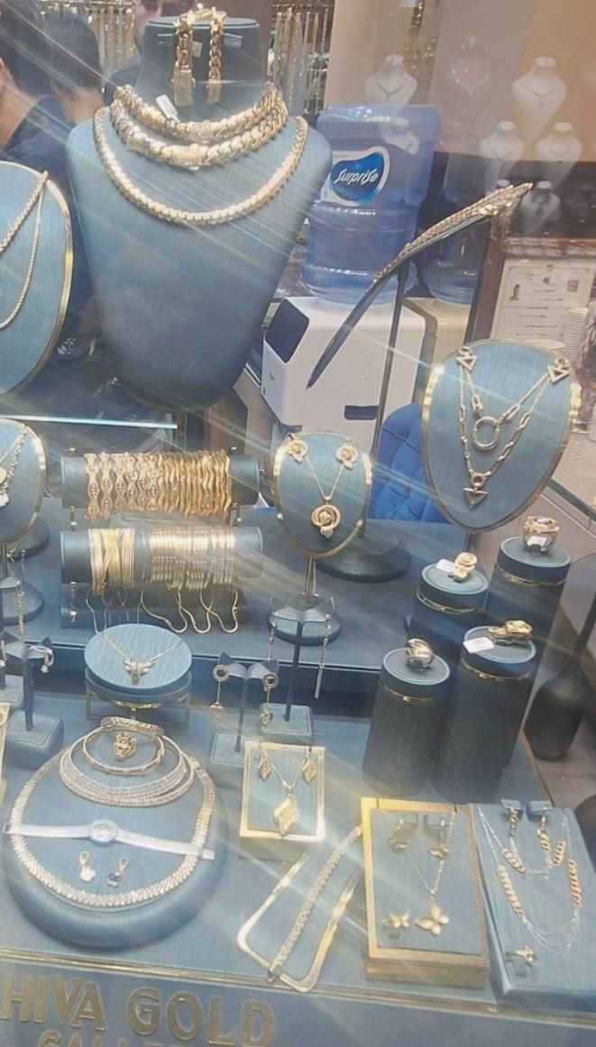 مانکن طلا فروشی|فروشگاه و مغازه|کرمانشاه, |دیوار
