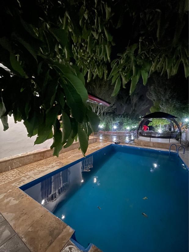 باغ ویلا/اجاره روزانه دورهمی/حمید حاجیلو|اجارهٔ کوتاه‌مدت ویلا و باغ|ماهدشت, |دیوار