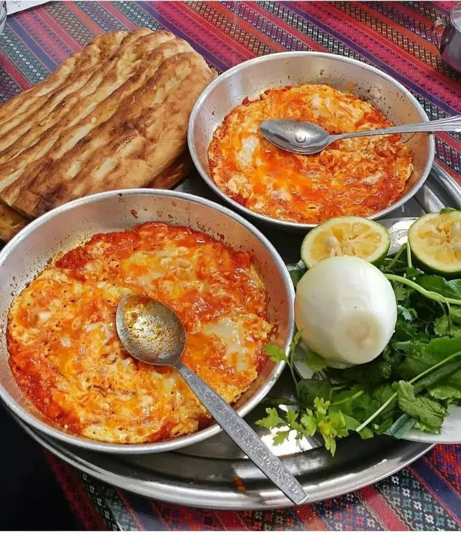نیازمند نیروی خانم برای صبحانه سرا و قوارمه|استخدام خدمات فروشگاه و رستوران|داراب, |دیوار