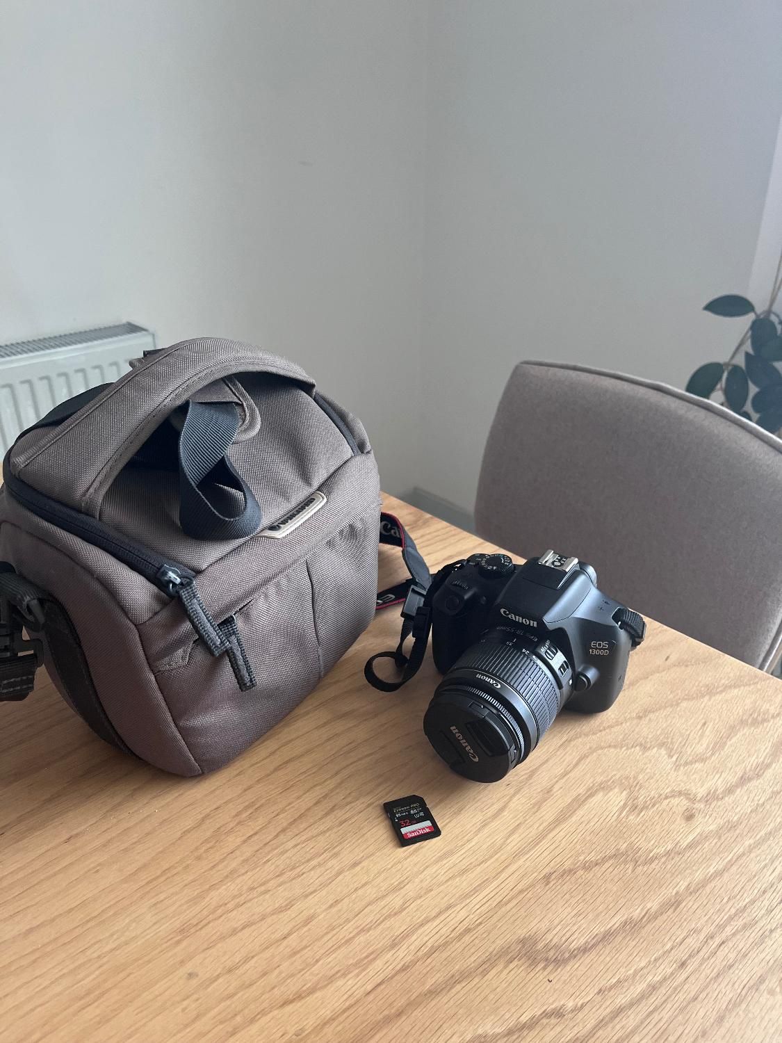 دوربین canon 1300d|دوربین عکاسی و فیلم‌برداری|نجف‌آباد, ویلاشهر|دیوار