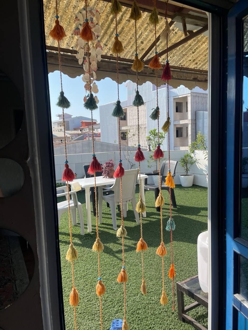 پنتهاوس نقلی با تراس بزرگ در قلب لاهیجان|اجارهٔ کوتاهمدت آپارتمان و سوئیت|لاهیجان, مهرگان|دیوار