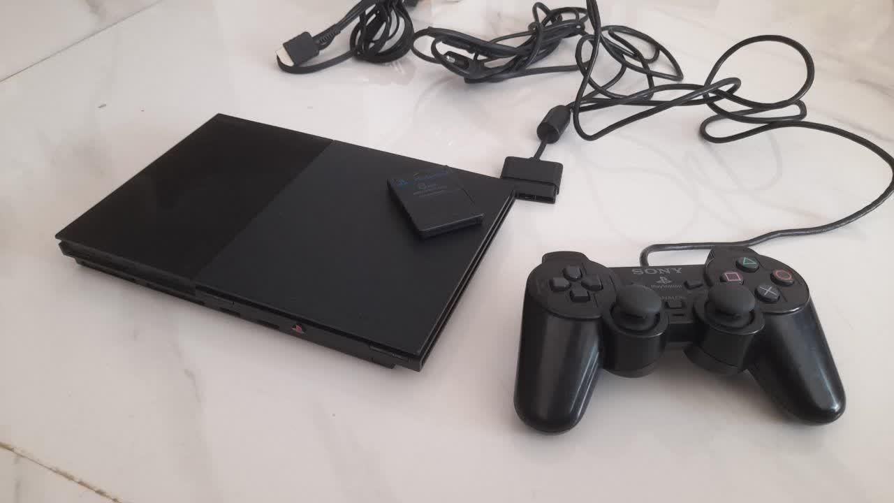 ps2 تمیز با تجهیزات|کنسول، بازی ویدئویی و آنلاین|اصفهان, فروردین|دیوار
