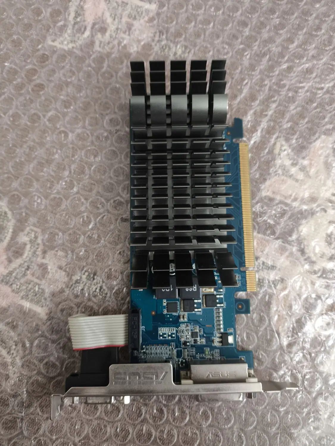 کارت گرافیک GeForce 210 و پاور 300green|قطعات و لوازم جانبی رایانه|تهران, سبلان (لشگر)|دیوار