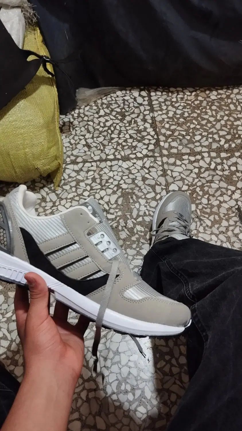 کفش روزمره zx8000 آدیداس طوسی مردانه|کیف، کفش، کمربند|تهران, تهرانسر غربی|دیوار