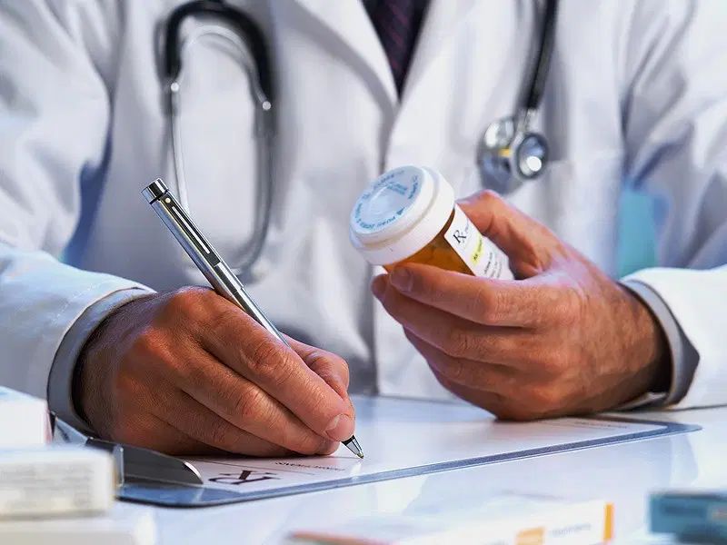 استخدام  در کلینیک  ترک  اعتیاد|استخدام درمانی، زیبایی، بهداشتی|رشت, حمیدیان|دیوار