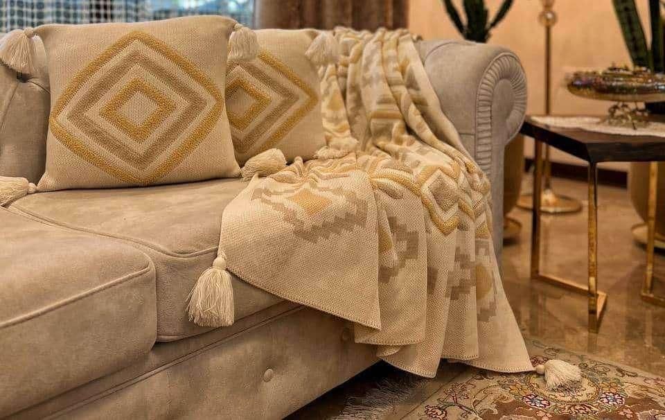 شال مبل سایز بزرگ خوشخواب|مبلمان خانگی و میز عسلی|اصفهان, باغ زرشک|دیوار