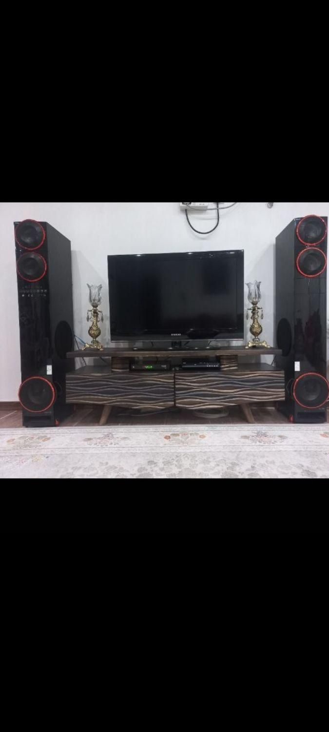 تلویزیون ال سی دی ۳۷ اینچ|تلویزیون و پروژکتور|اندیمشک, |دیوار