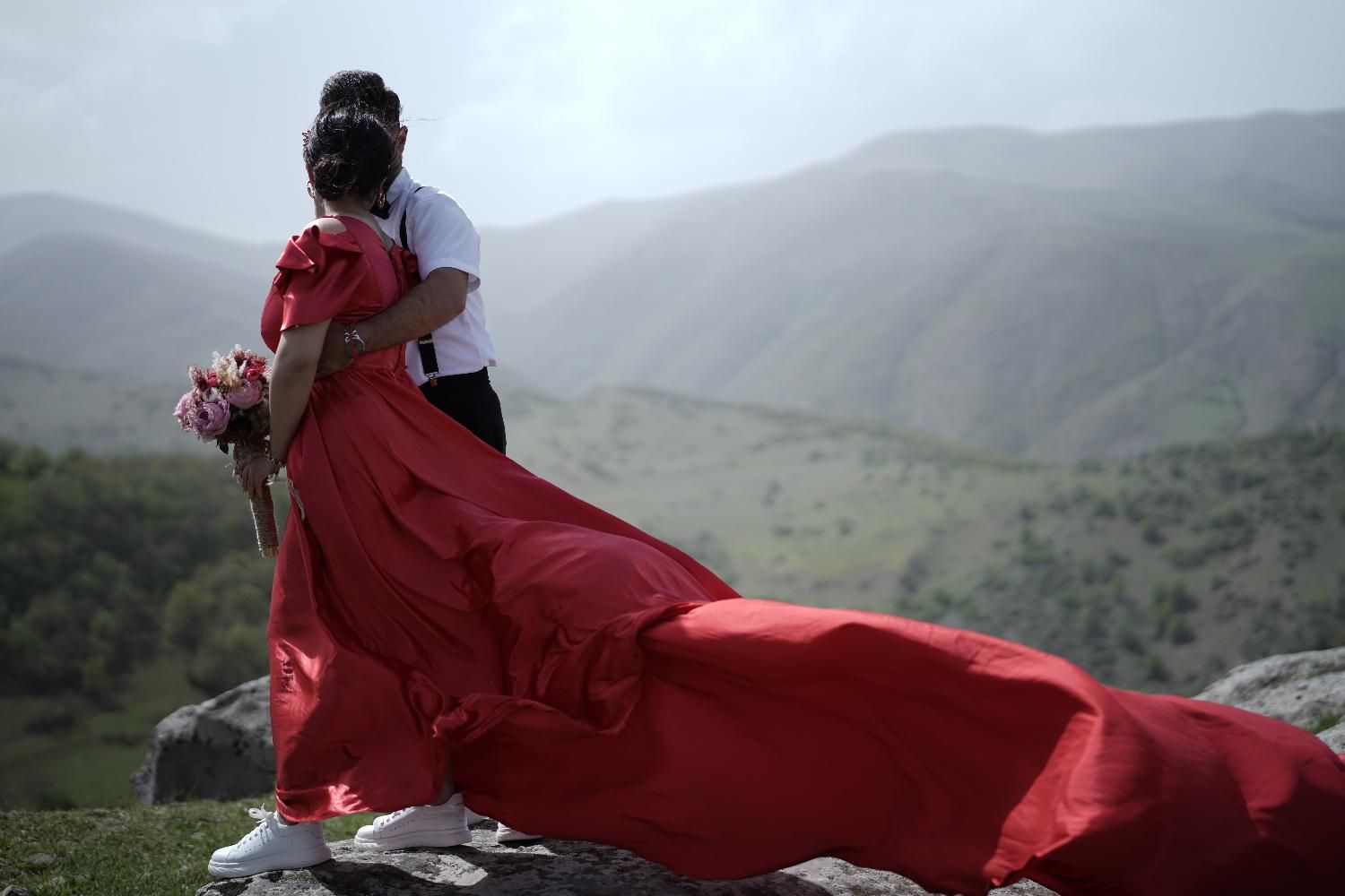 آتلیه عکاسی و فرمالیته عروس (فقط مشکل پسندان)|خدمات پذیرایی، مراسم|تبریز, |دیوار