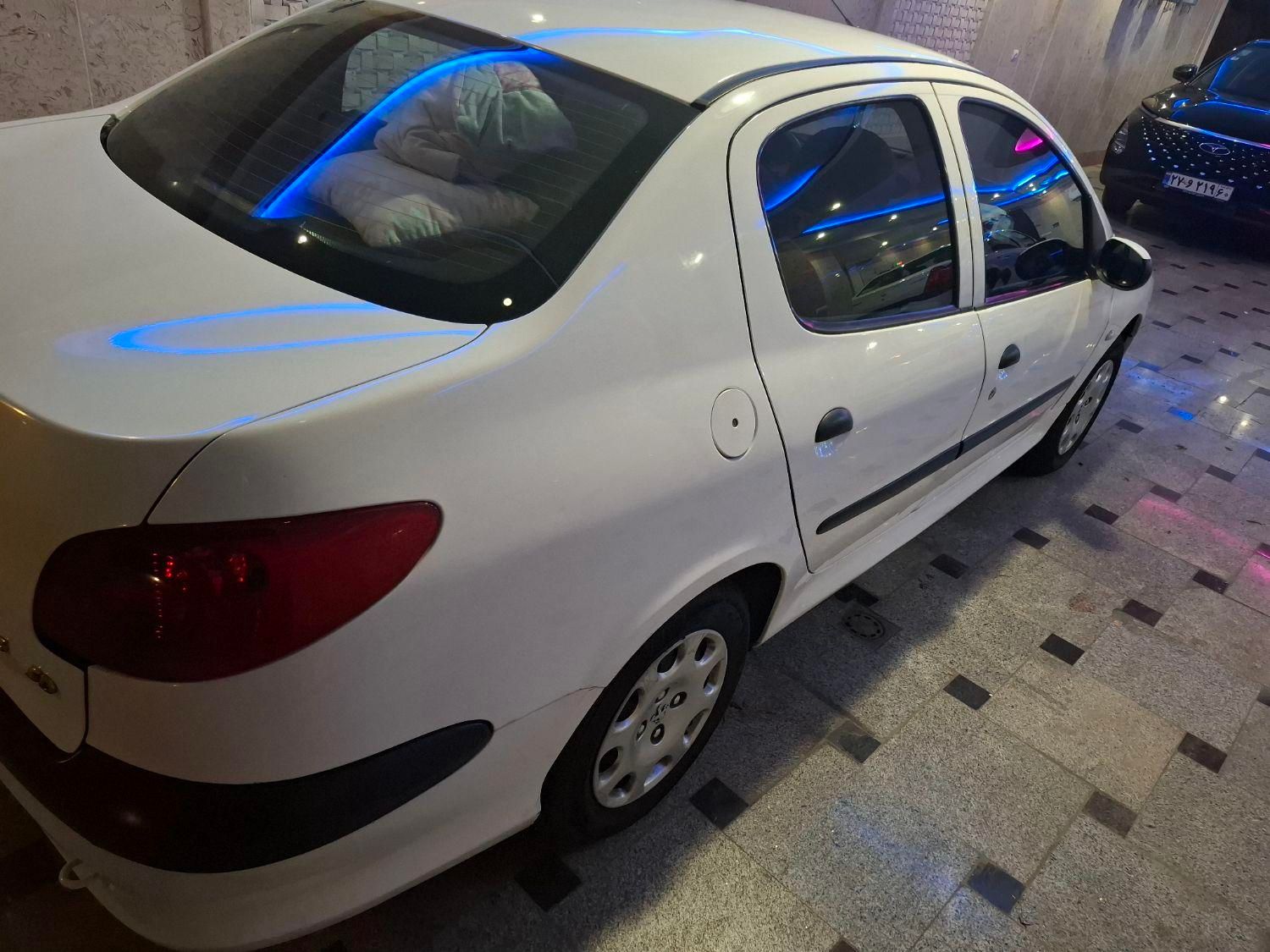 پژو 206 SD V8، مدل ۱۳۹۵،سفید رنگ|خودرو سواری و وانت|تهران, ابوذر (منطقه ۱۵)|دیوار