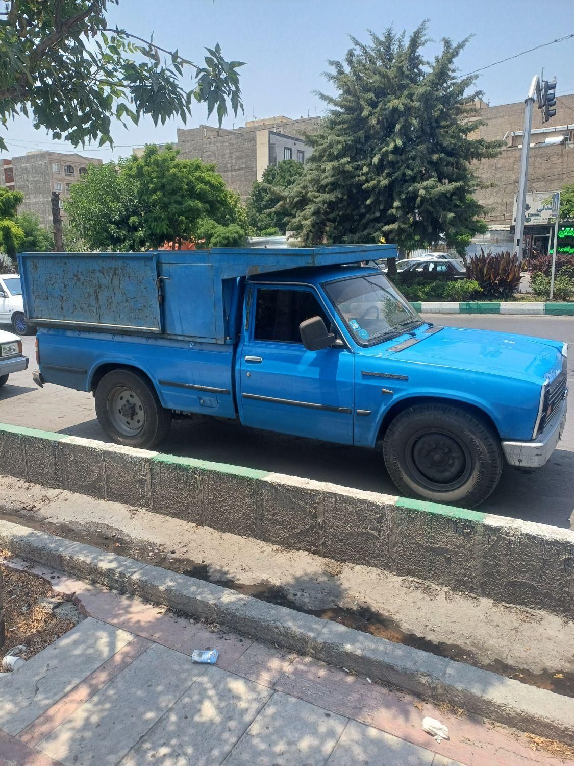 اشتراکی بار..خاور نیسان وانت و کارگر خالی|خدمات حمل و نقل|کرج, گوهردشت|دیوار