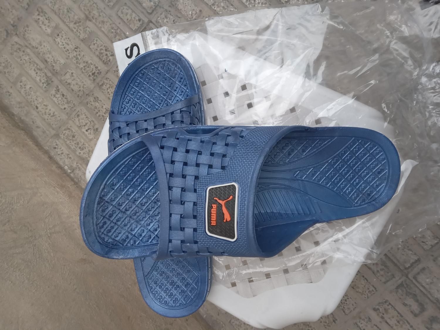 دمپایی PUMA پلاستیکی نرم  ۴۴.۴۵|کیف، کفش، کمربند|تهران, حر|دیوار