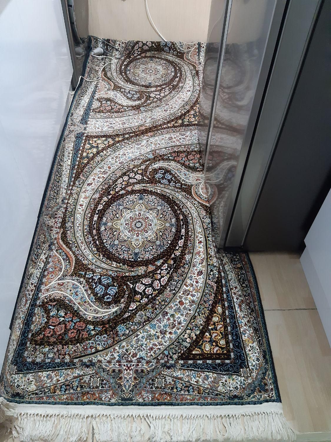 فرش سرمه ایی در حدنو|فرش|تهران, امام زاده حسن|دیوار