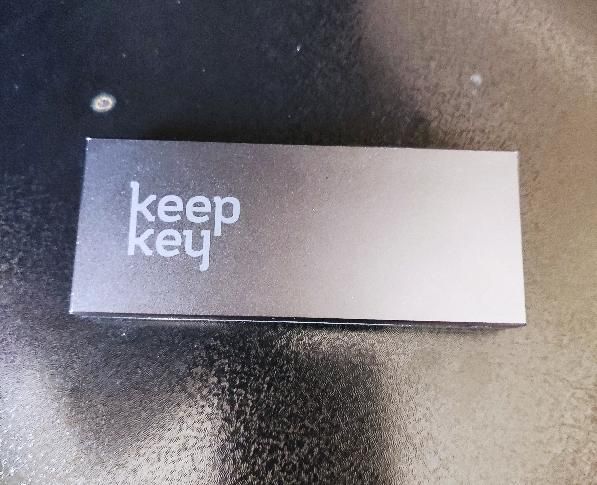 کیف پول سرد KeepKey|قطعات و لوازم جانبی رایانه|تهران, امام سجاد(ع)|دیوار