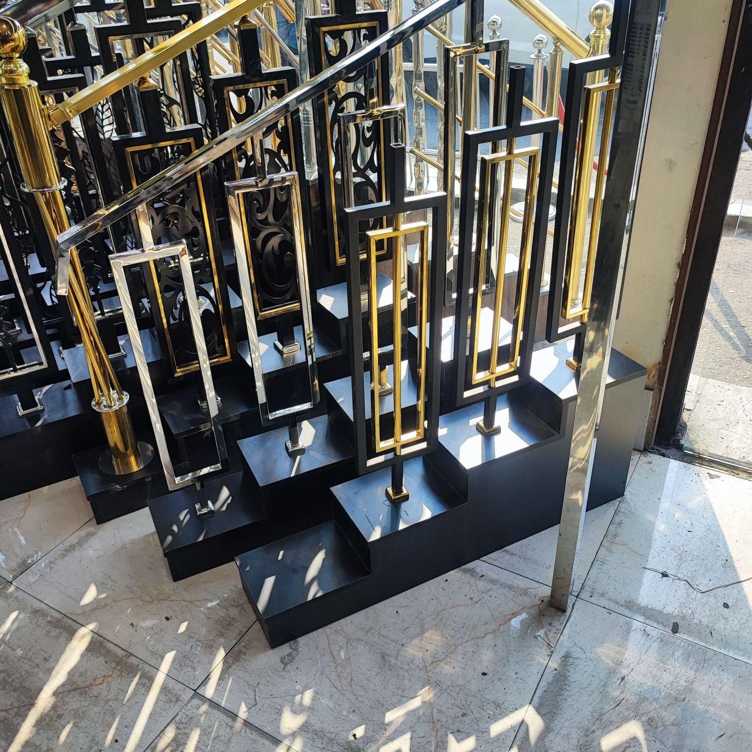 حفاظ پله ی شیشه ای،چوبی،استیل وآهنی،فلزی،ویلایی|مصالح و تجهیزات ساختمان|تهران, افسریه شمالی|دیوار