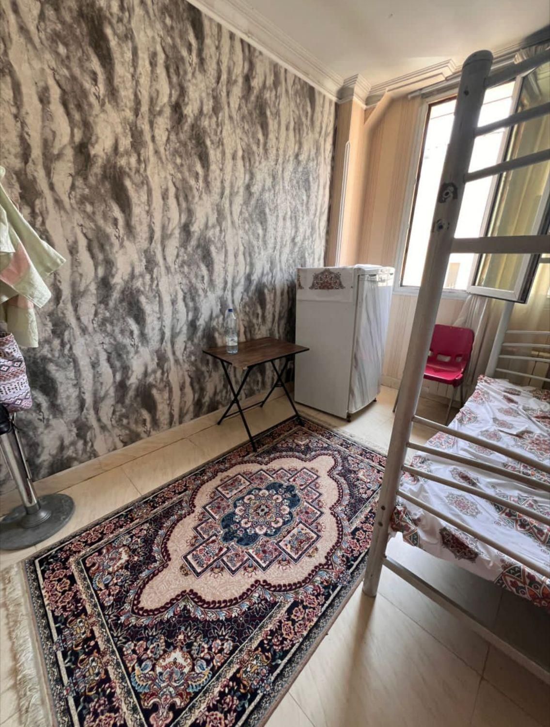 اجاره تخت در خوابگاه دخترانه|اجارهٔ کوتاه‌مدت آپارتمان و سوئیت|تهران, جمال‌زاده|دیوار