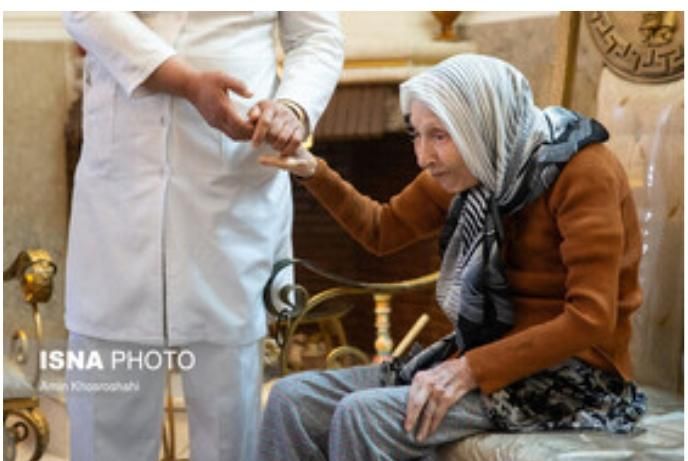 خدمات پرستاری کودک و سالمند در منزل|خدمات آرایشگری و زیبایی|تهران, مرزداران|دیوار