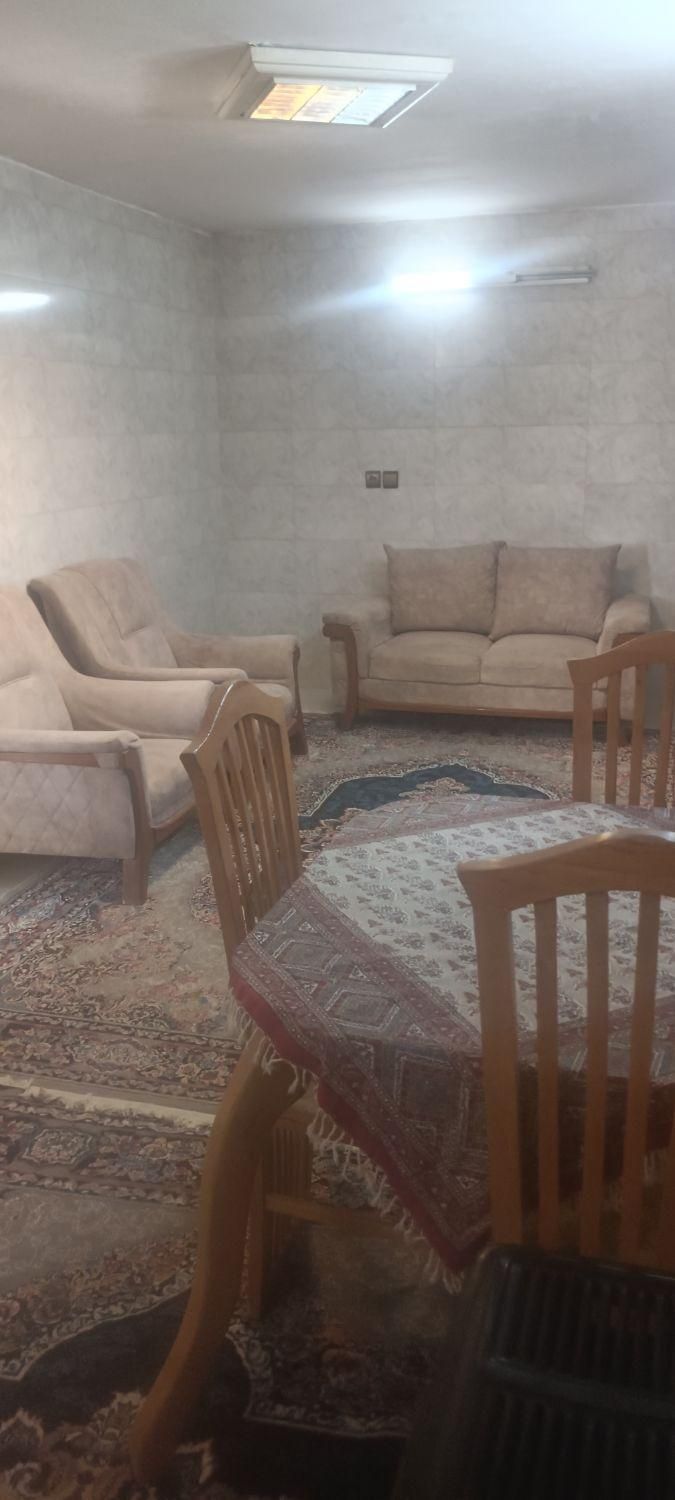 سوئیت مبله یک خواب تمیز مناسب مسافرین گرامی|اجارهٔ کوتاه‌مدت آپارتمان و سوئیت|اصفهان, لاله|دیوار