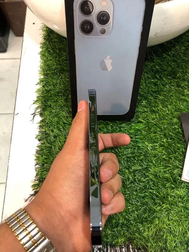 iPhone 13 pro همراه واچ|موبایل|کرج, گوهردشت|دیوار